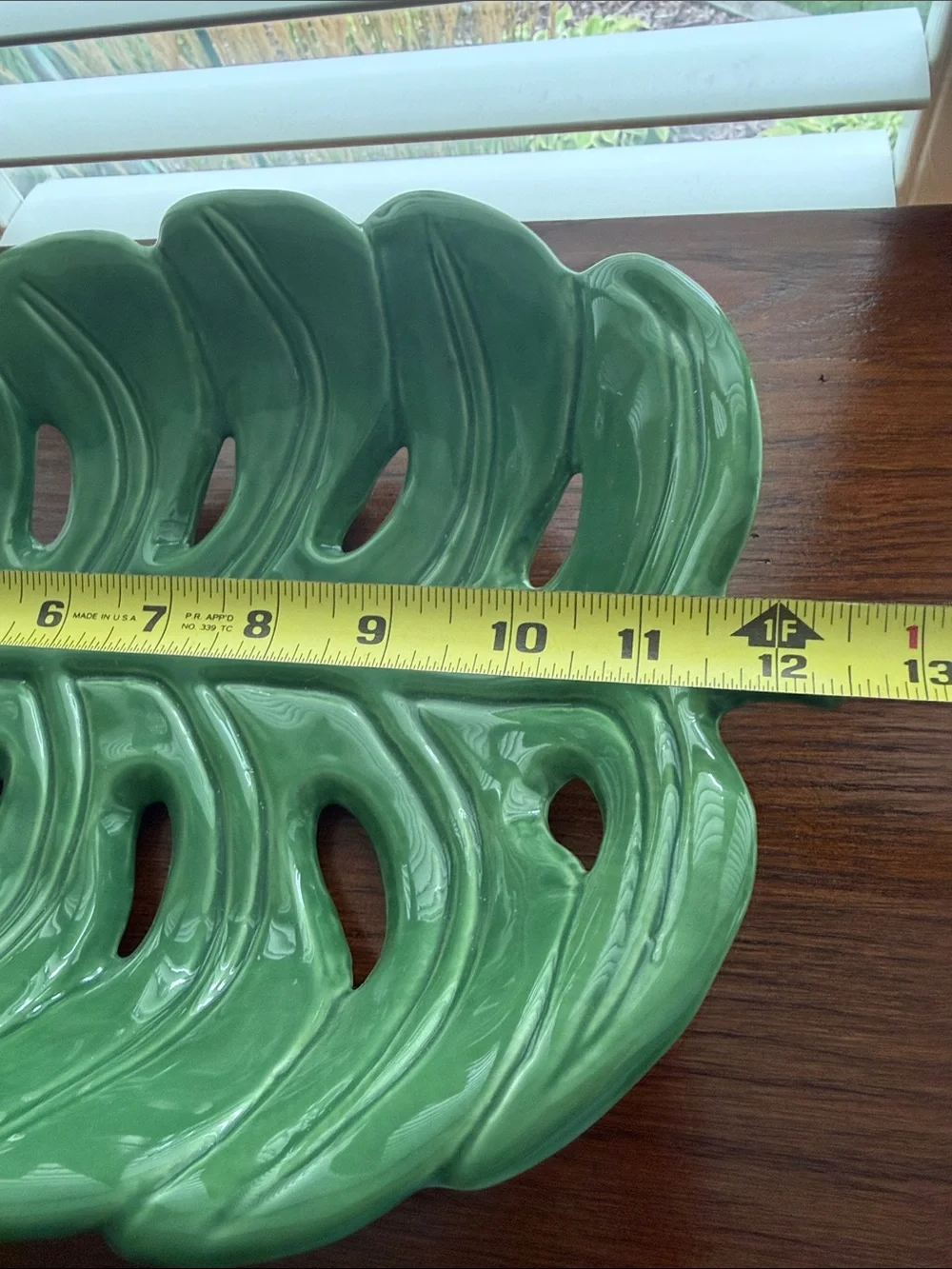 Vintage Pier 1 Palm Leaf Green Porcelain Serving Bowl